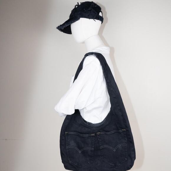 Upcycled reworked levis hobo bag - Picture 2 of 5
